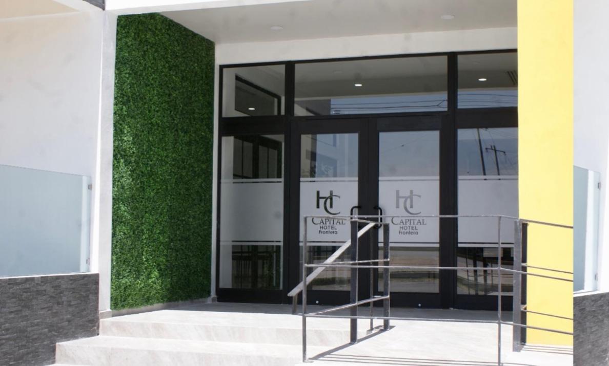 Hotel Capital Frontera Monclova Esterno foto